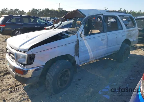 1998 Toyota 4Runner Sr5 V6 z USA, uszkodzony, nr VIN JT3GN86R1W0069961